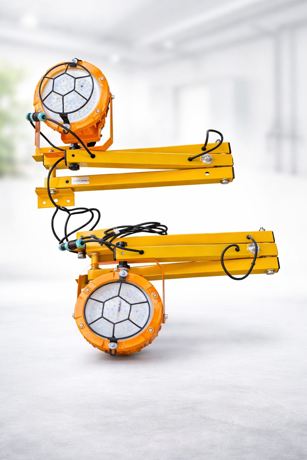 LAMPARA PARA ANDENES DE 30-50-100WATT 220VAC - Imagen 8