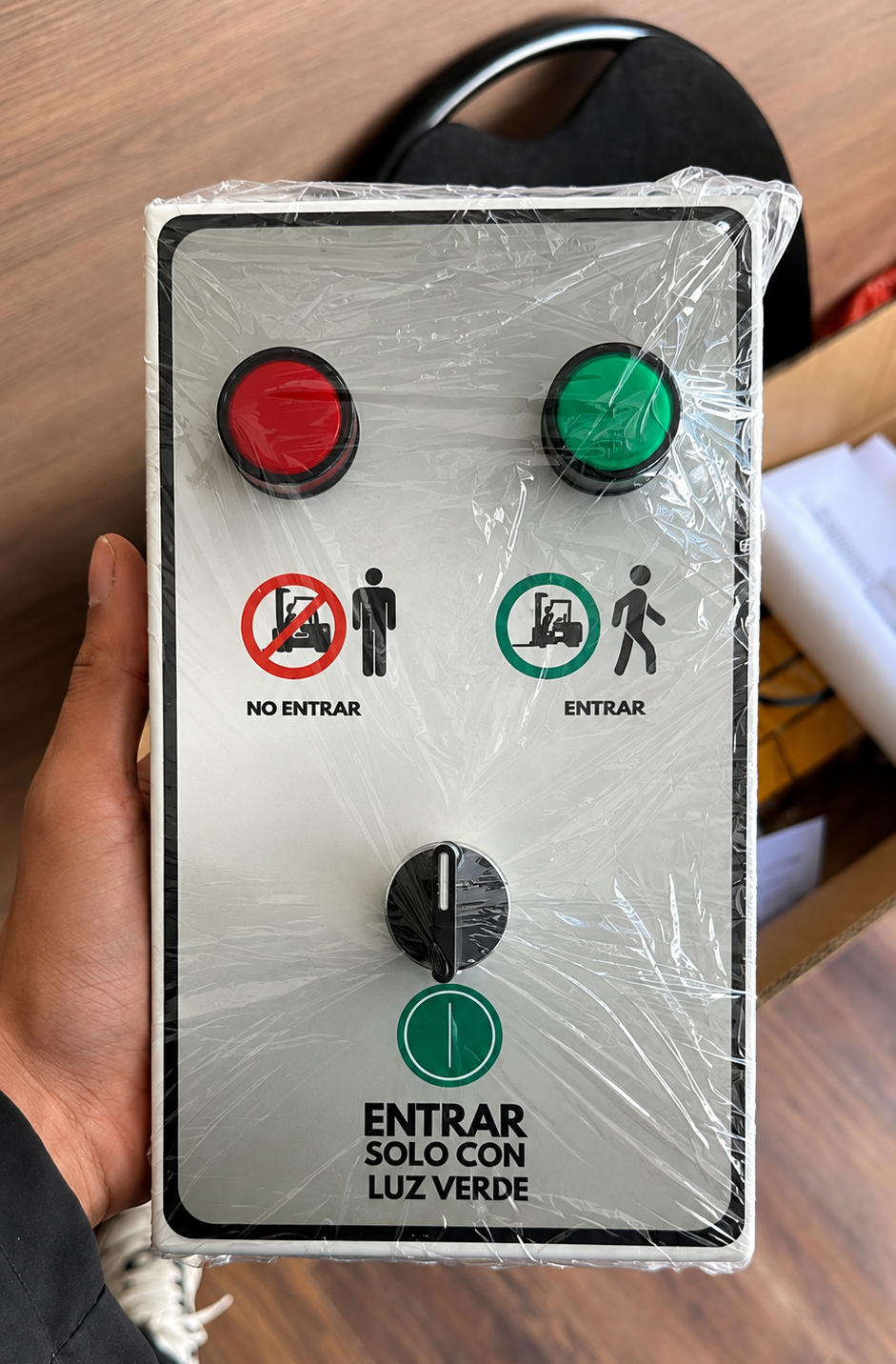 CAJA SELECTORA PARA SEMAFOROS DE ANDEN - Imagen 5
